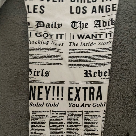 Adika style Newspaper denim pants in size M worn - Picture 6 of 6